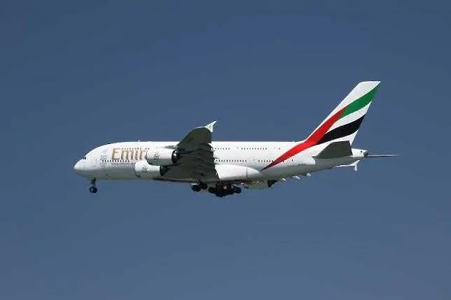 Emirates и GE сключиха договор за обслужване за $16 милиарда